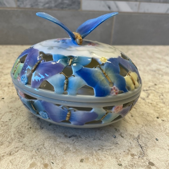 The Music Box Co.The Ann Rosa Collection - Beautiful - Picture 4 of 13